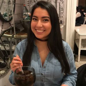 Meet your Posher, Ana